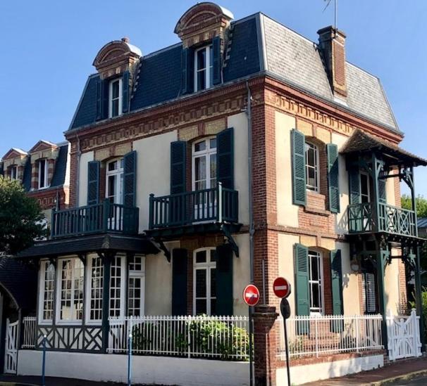La Musarde Frühstückspension Villers-sur-Mer